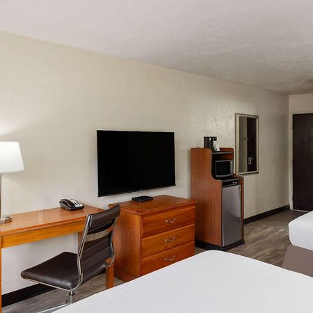 Super 8 By Wyndham Roseburg Hotell Eksteriør bilde