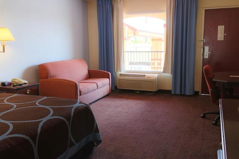 Super 8 By Wyndham Roseburg Hotell Eksteriør bilde